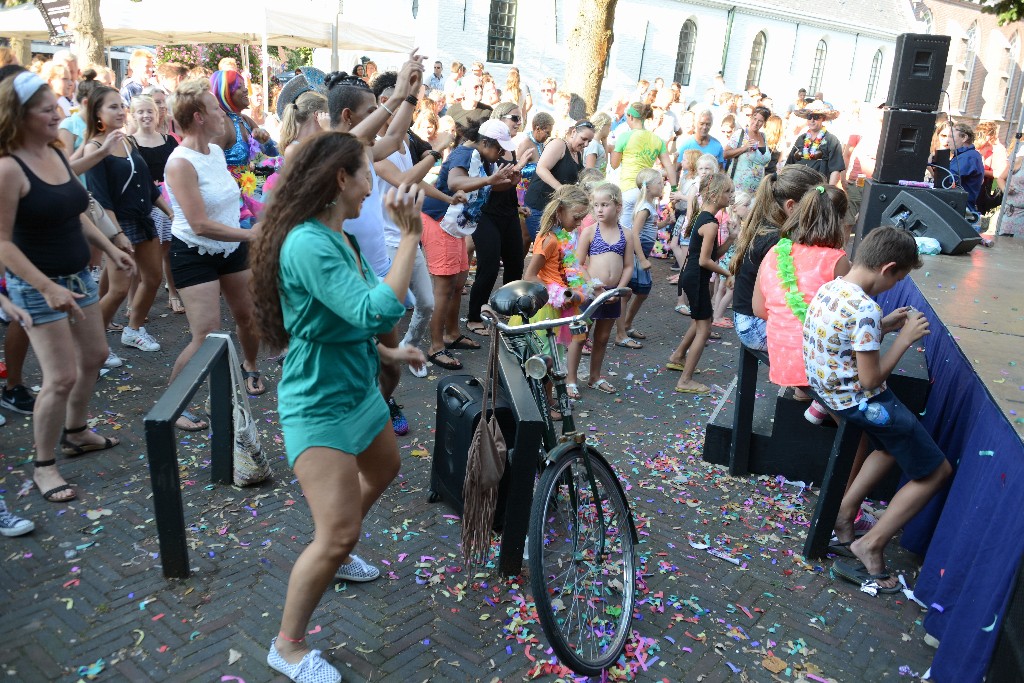 ../Images/Zomercarnaval Noordwijkerhout 2016 275.jpg